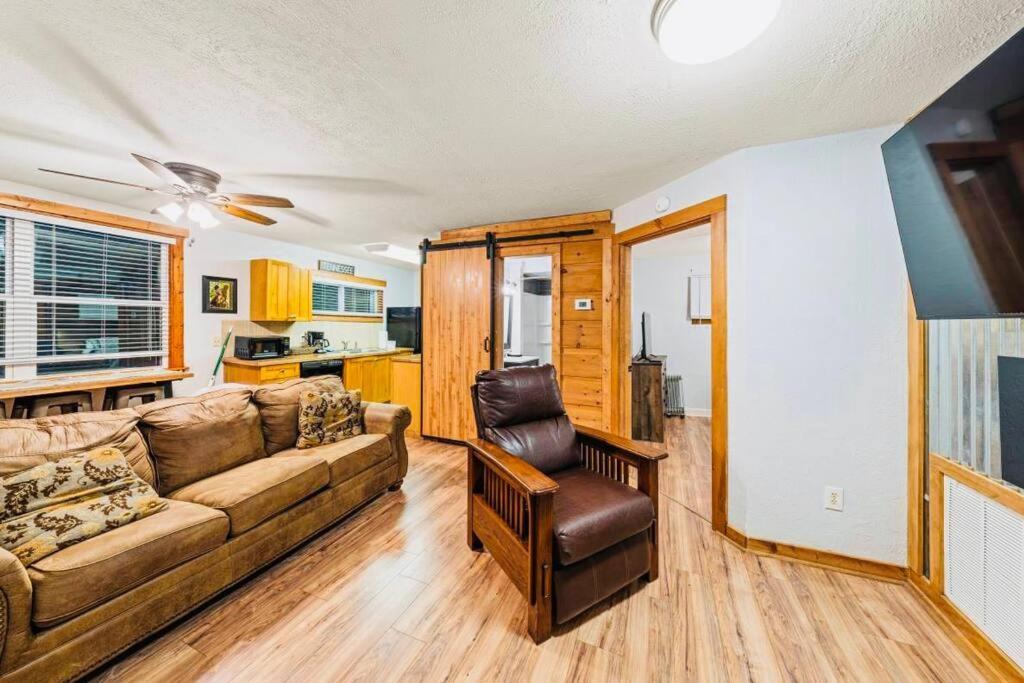 Cozy Cub Mountain Escape Villa Gatlinburg Exterior photo